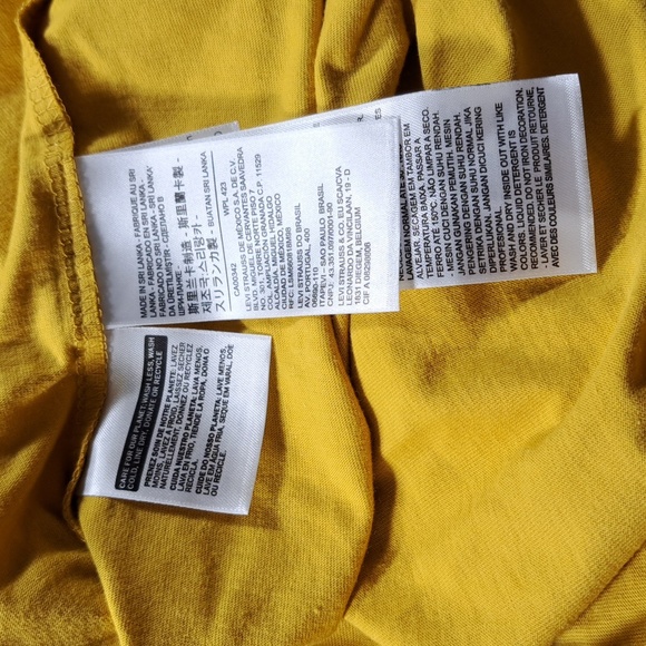 Levi's Cherry Branch Dark Yellow Logo Graphic Tee Relaxed Fit VG+ XXL - Picture 5 of 11